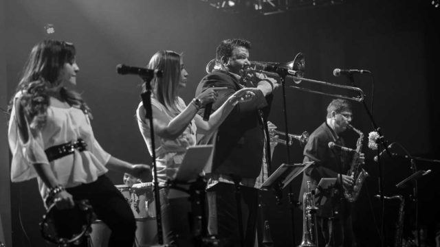 Philadelphia Funk Authority at Musikfest Cafe, black and white